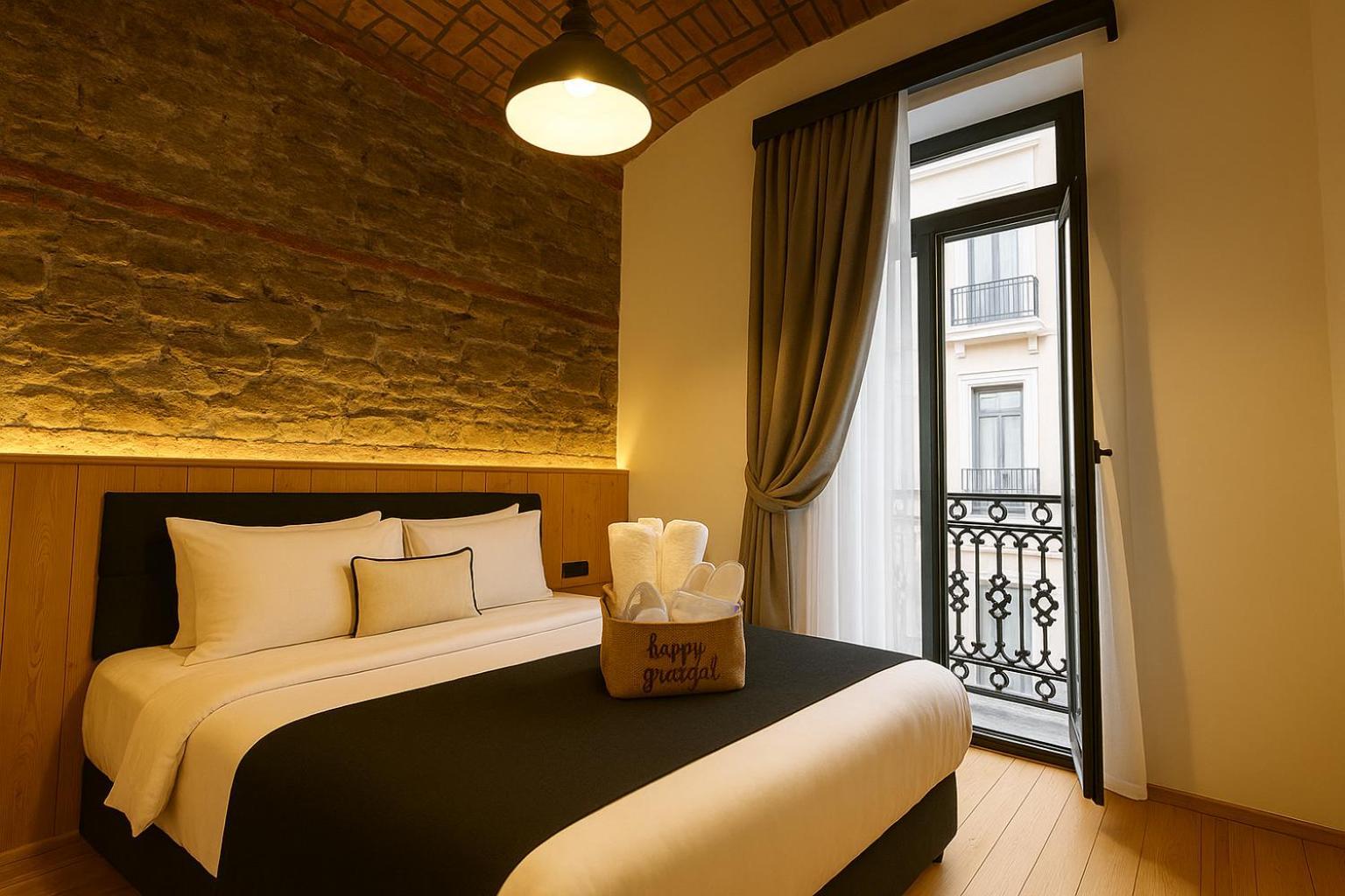 Istanbul Taksim Istiklal Street Kamil Hotel - Historical Exterior photo